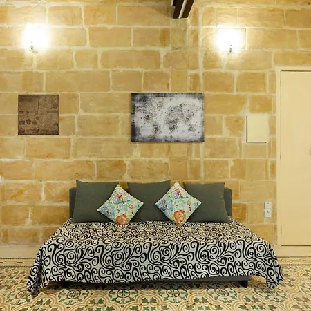 Stjulian's A Few Steps From The Sea - Hosted By Sweetstay *